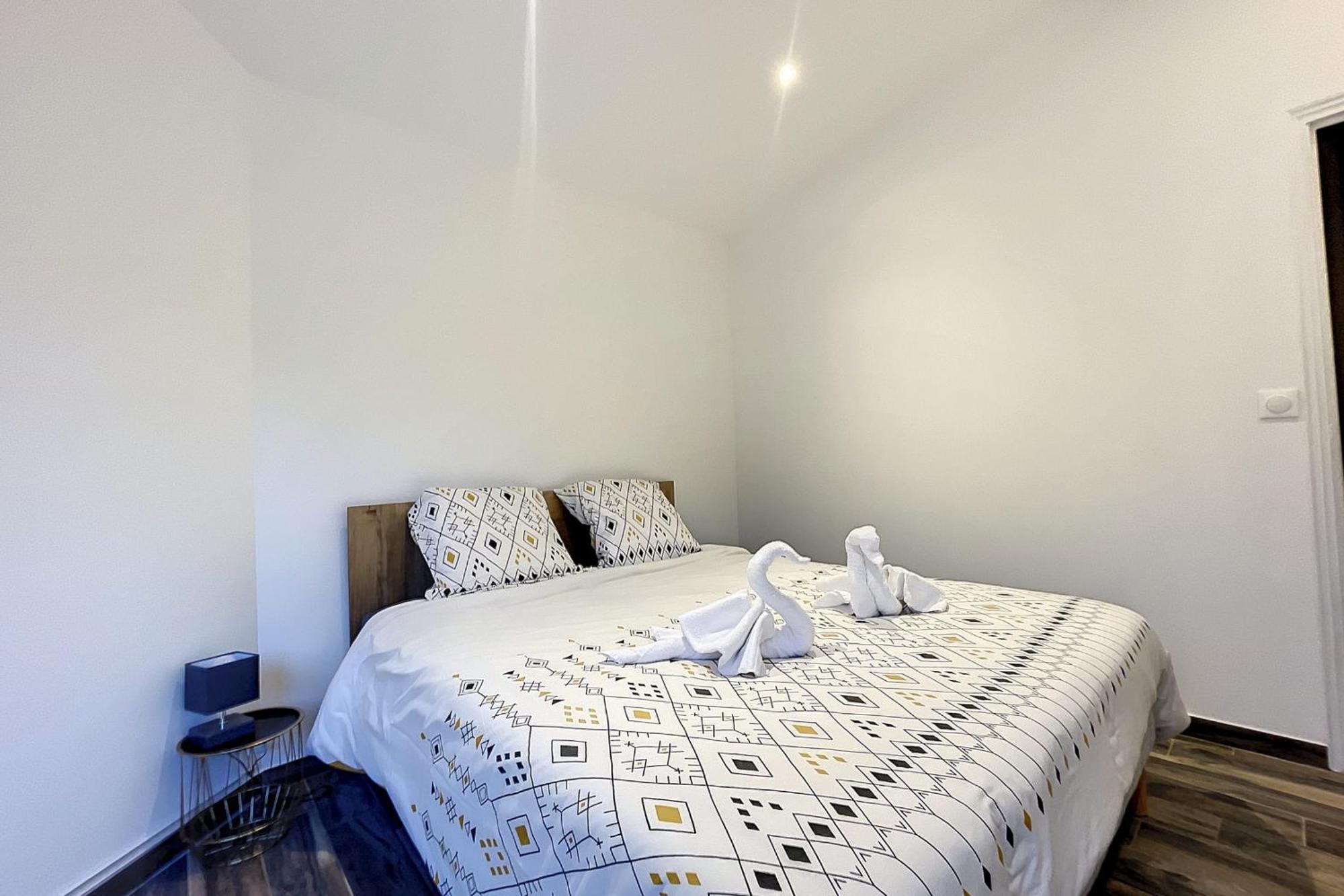 Haut De Villa Vue Mer 3 Pieces Climatise & Wifi 4 A 6 Personnes Pietrosella Bagian luar foto